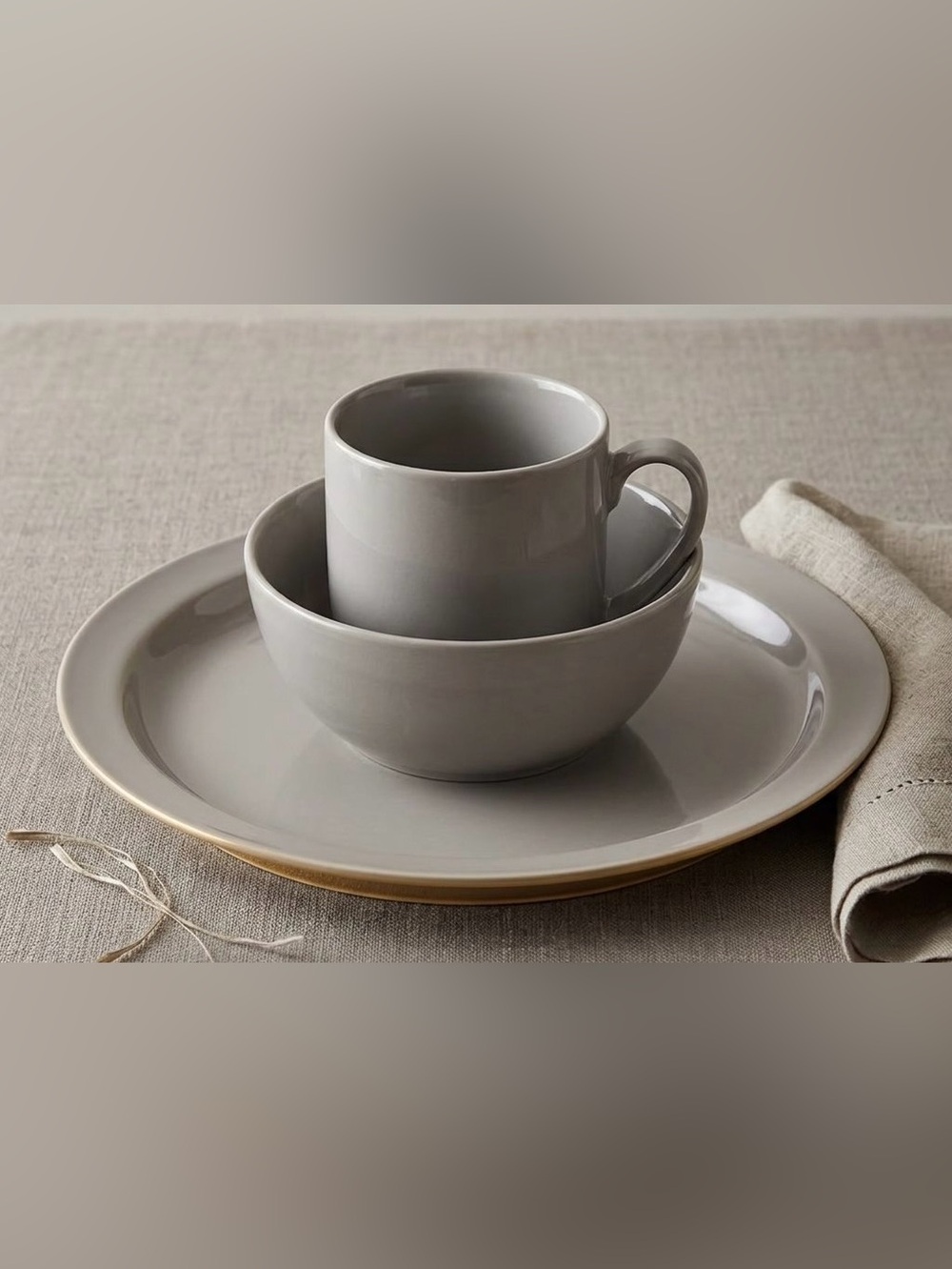 Martha Stewart Collection 3-Piece Ceramic Dinnerware round Place Setting grey